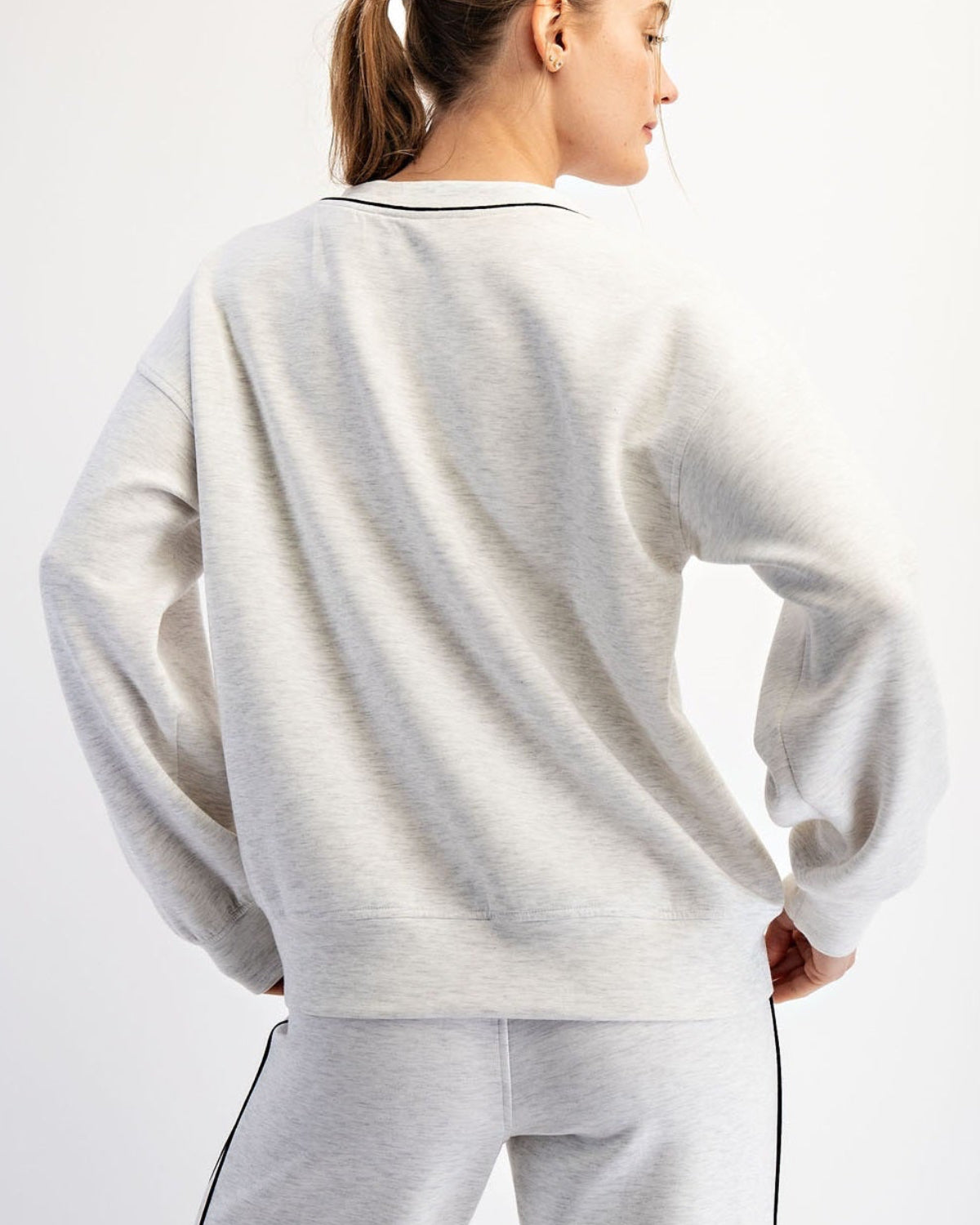 Rae Modal V-Neck SET