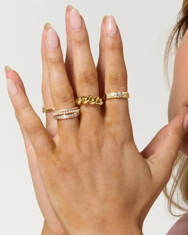 Spyra Ring