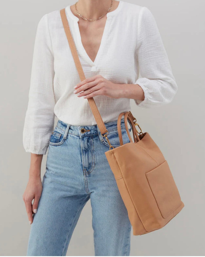 
                      
                        HOBO Tripp Tote Bag-Sandstorm
                      
                    