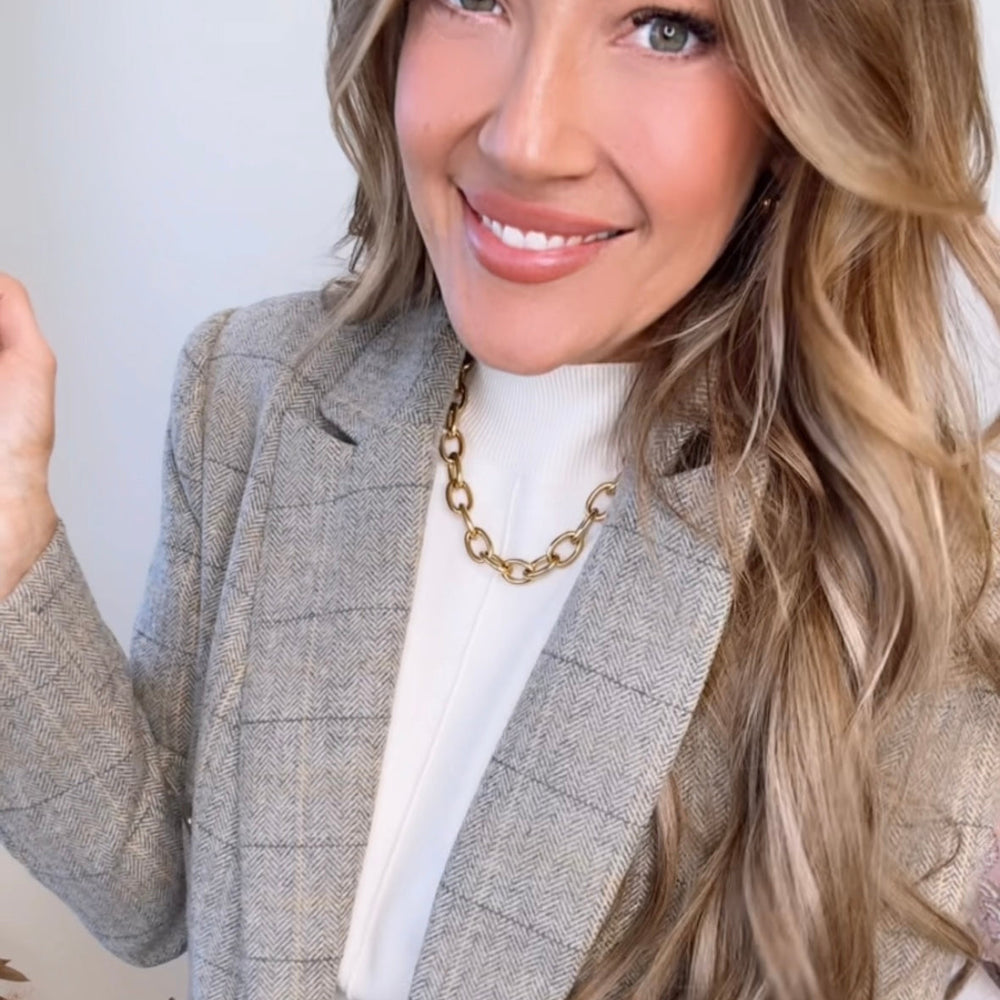 New- Everyone's Favorite Chunky Necklace