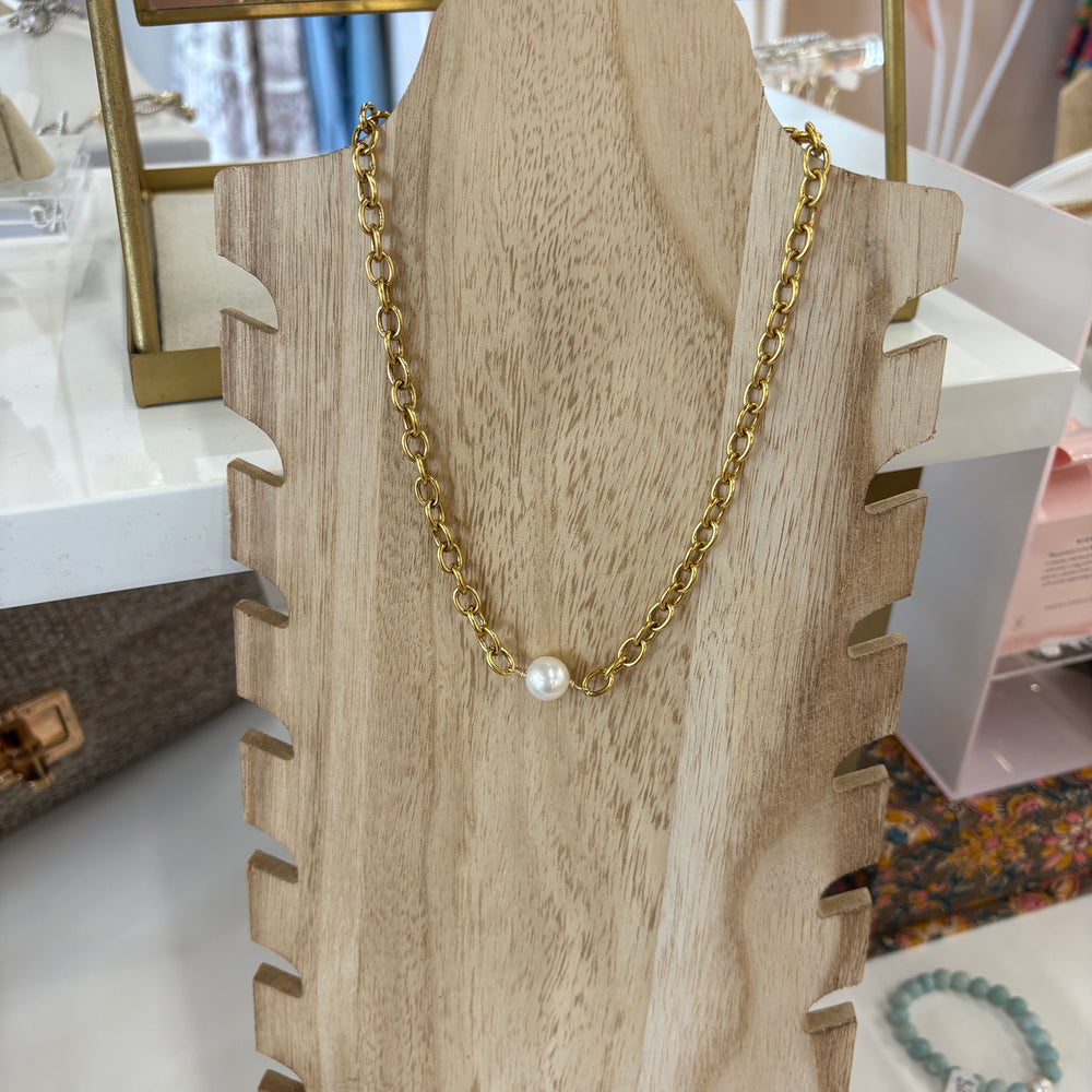 Oh So Simple Chain Pearl Necklace