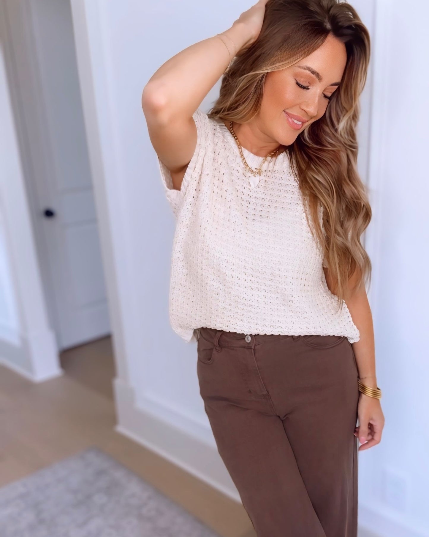 Light Layer Sleeveless Sweater - 3 COLORS