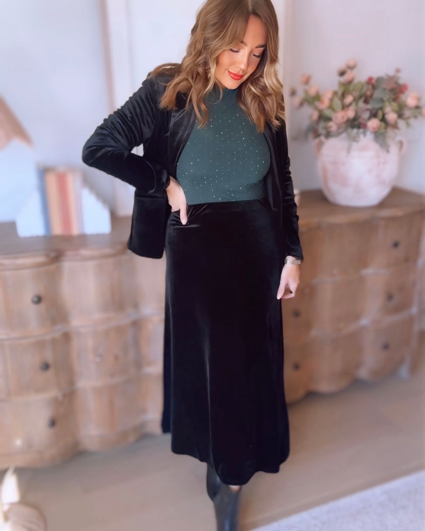 Leonora Velvet Midi Skirt