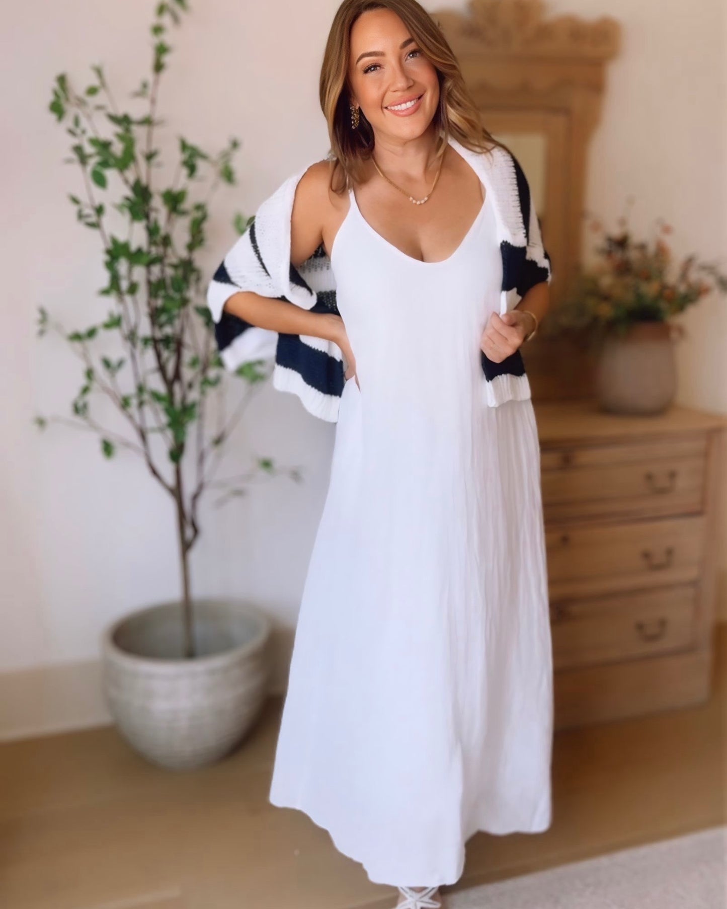 Soren Adjustable Strap Linen Maxi Dress