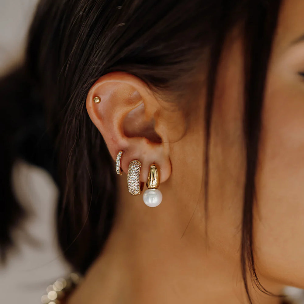 Cam Pearl Earrings