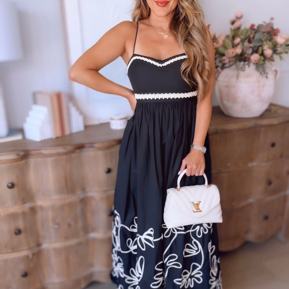 
                      
                        Victoria Detailed Maxi Dress
                      
                    