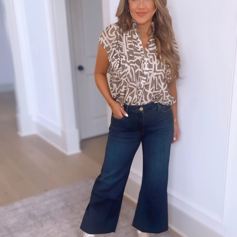 Colbie Flutter Sleeve Button Up Top