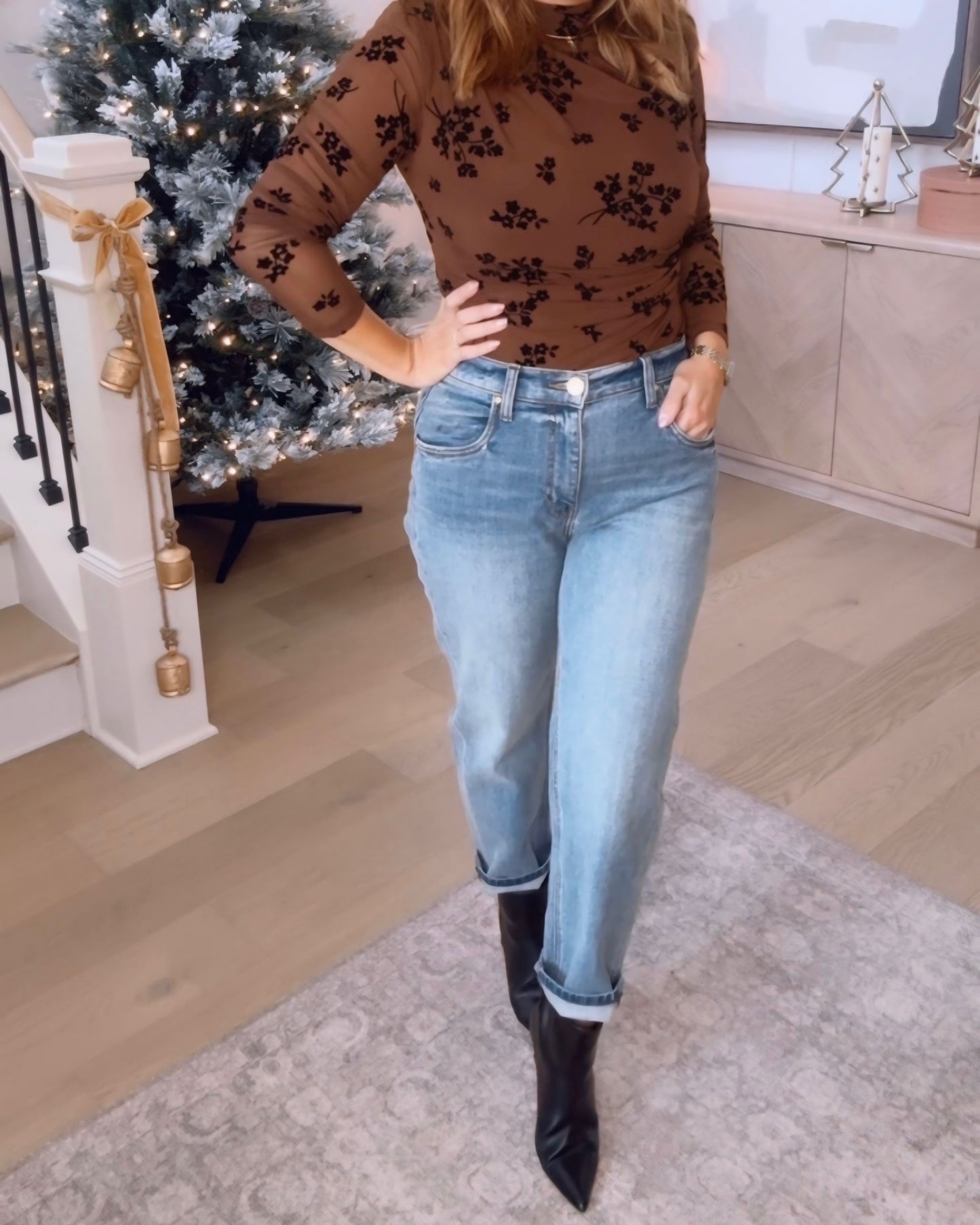 KUT- Kit High Rise Relaxed Straight Leg