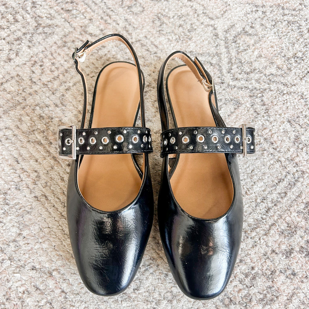 Jazzy Round Toe Buckle Strap Slingback Flats
