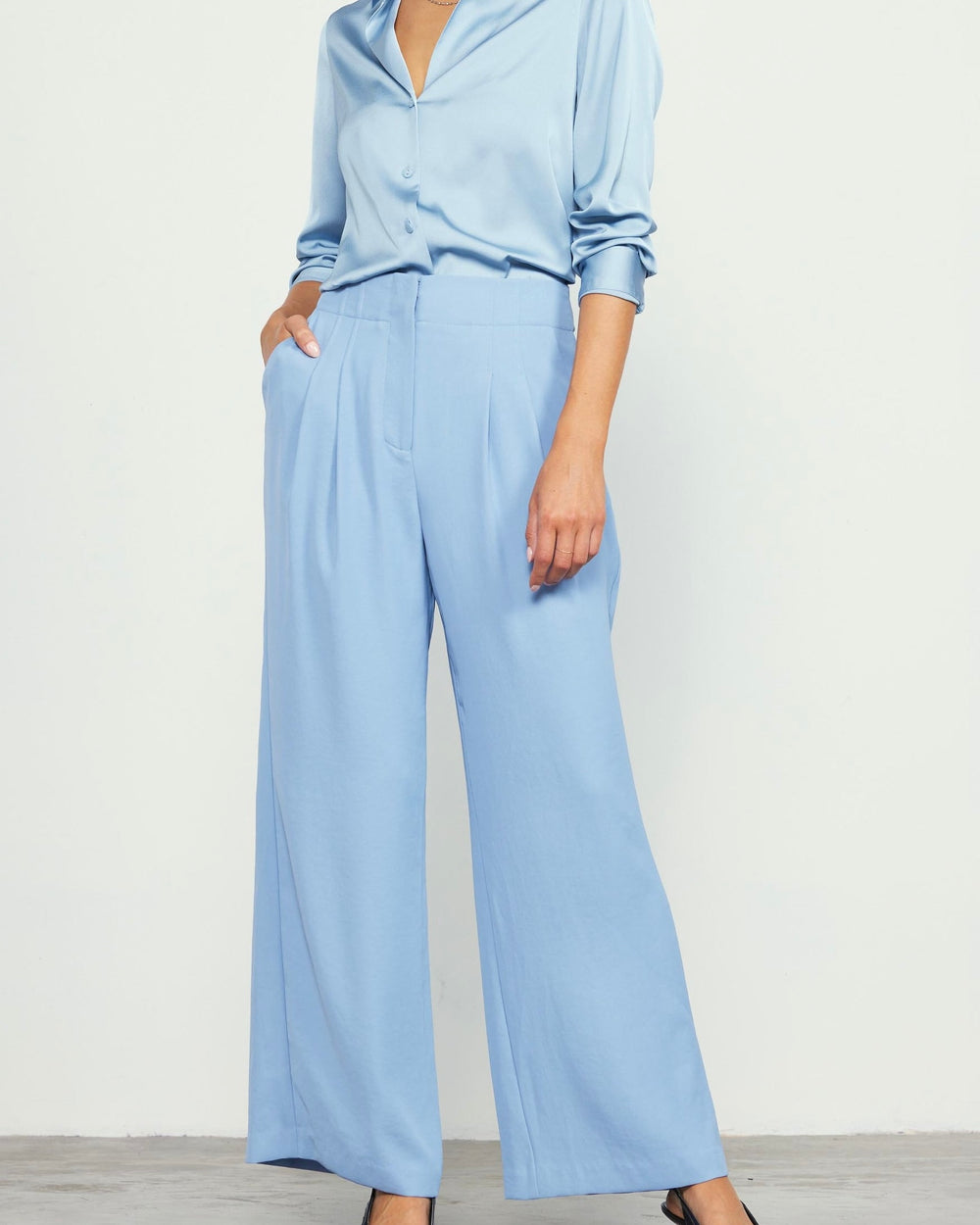 Alaina Pleated Wide Leg Pants