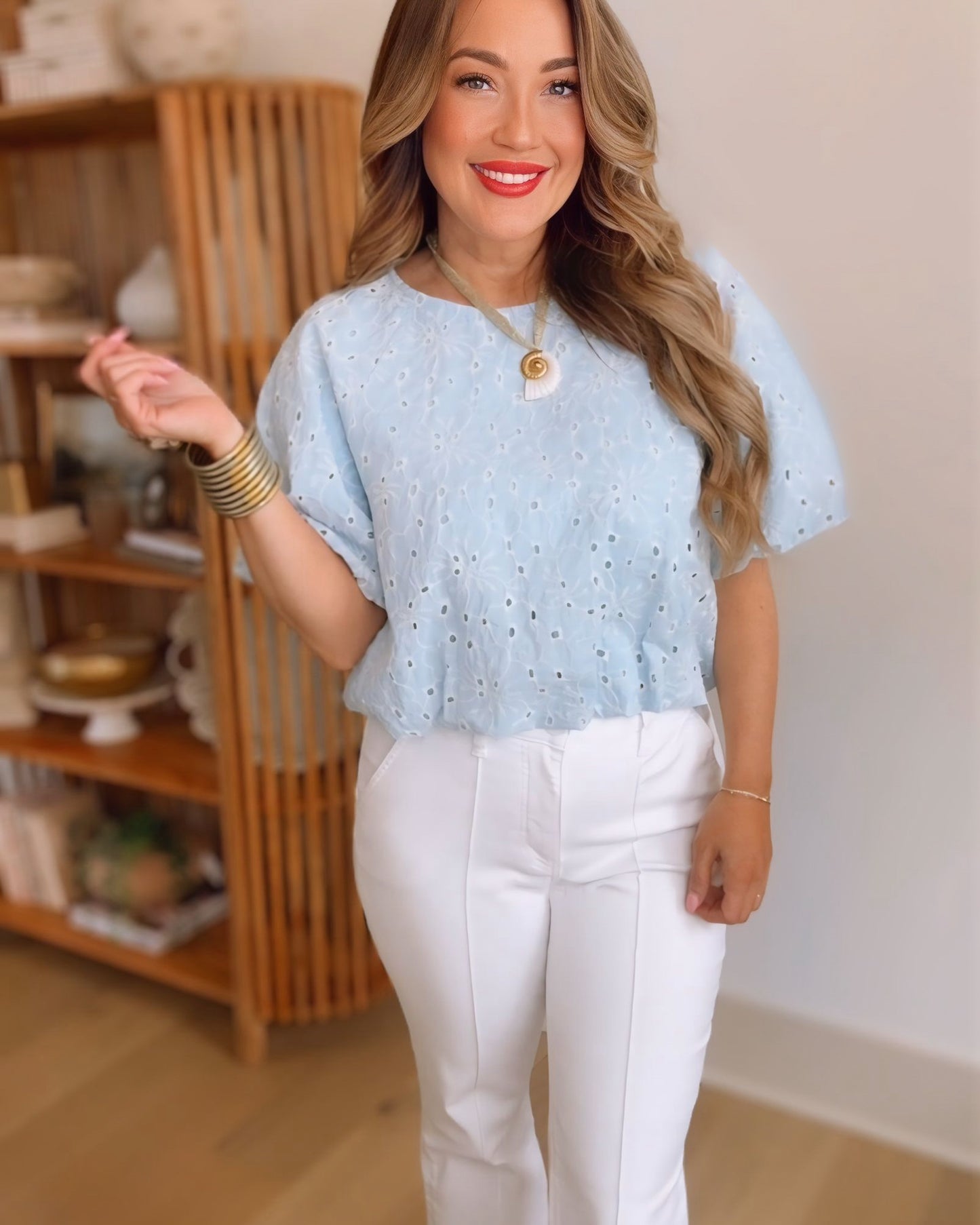 Brielle Eyelet Bubble Sleeve Blouse