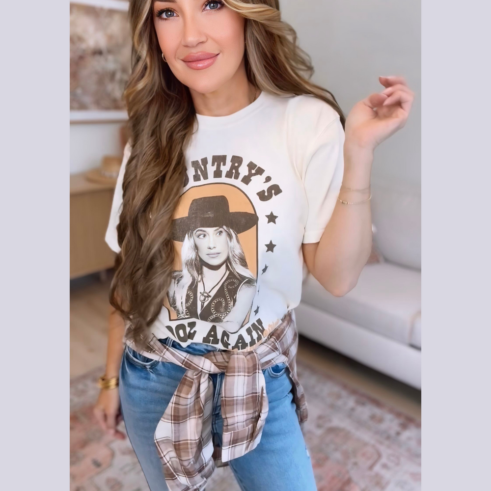 Lainey Wilson Country's Cool Again Graphic Tee